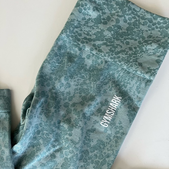 Gym shark set - Picture 4 of 6